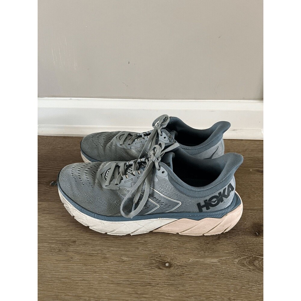 HOKA ONE ONE Arahi 5 Women's Cushioned Running Shoes Size 9B 1115012